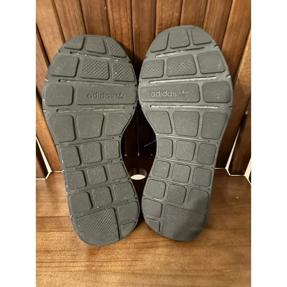 Adidas Swift Run Triple Black Women's Size 9.5 (FW5030)